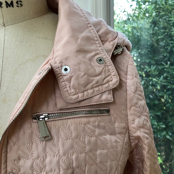 BCBG Hooded Quilted Anorak Jacket - Picture 2 of 8